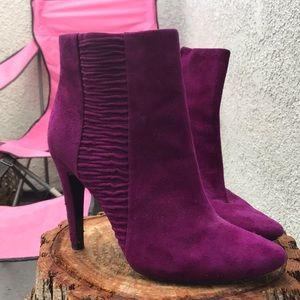 Magenta Kenneth Cole booties!